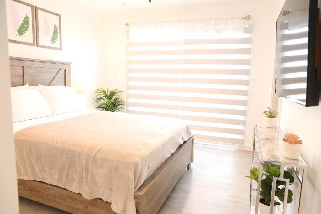 Insta Worthy Modern Bungalow โฮมสเตด ภายนอก รูปภาพ